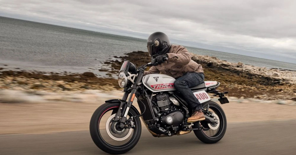 Triumph Tracker 400 Unveiled in the UK