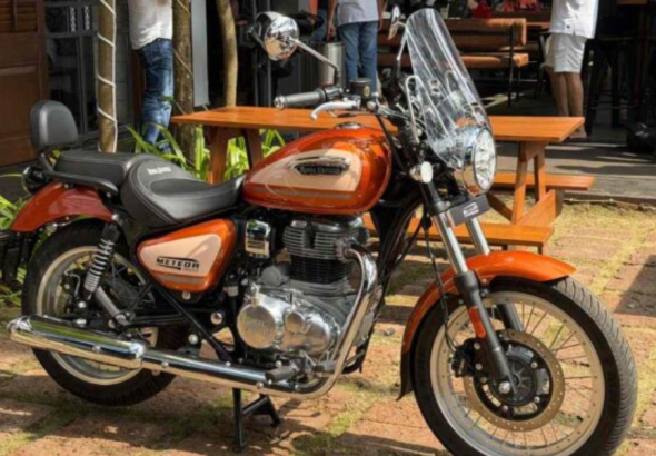 Royal Enfield FY26 Sales Cross 10 Lakh Units