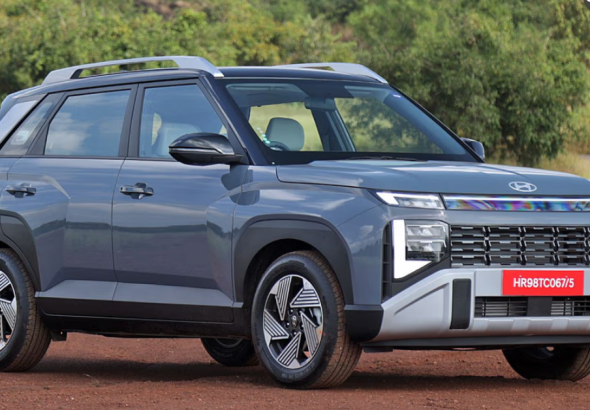 Hyundai Venue HX8 Diesel Automatic Launched in India