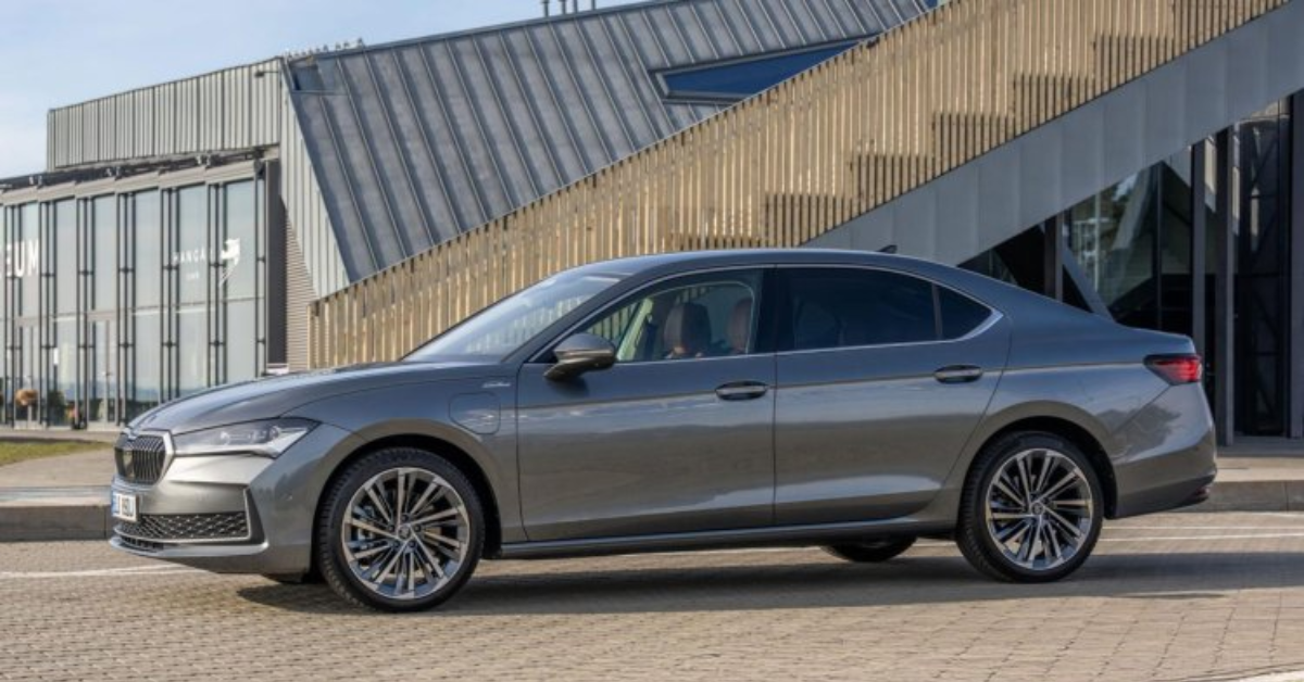 Skoda Superb Hatch 200 kW Plug-In Hybrid